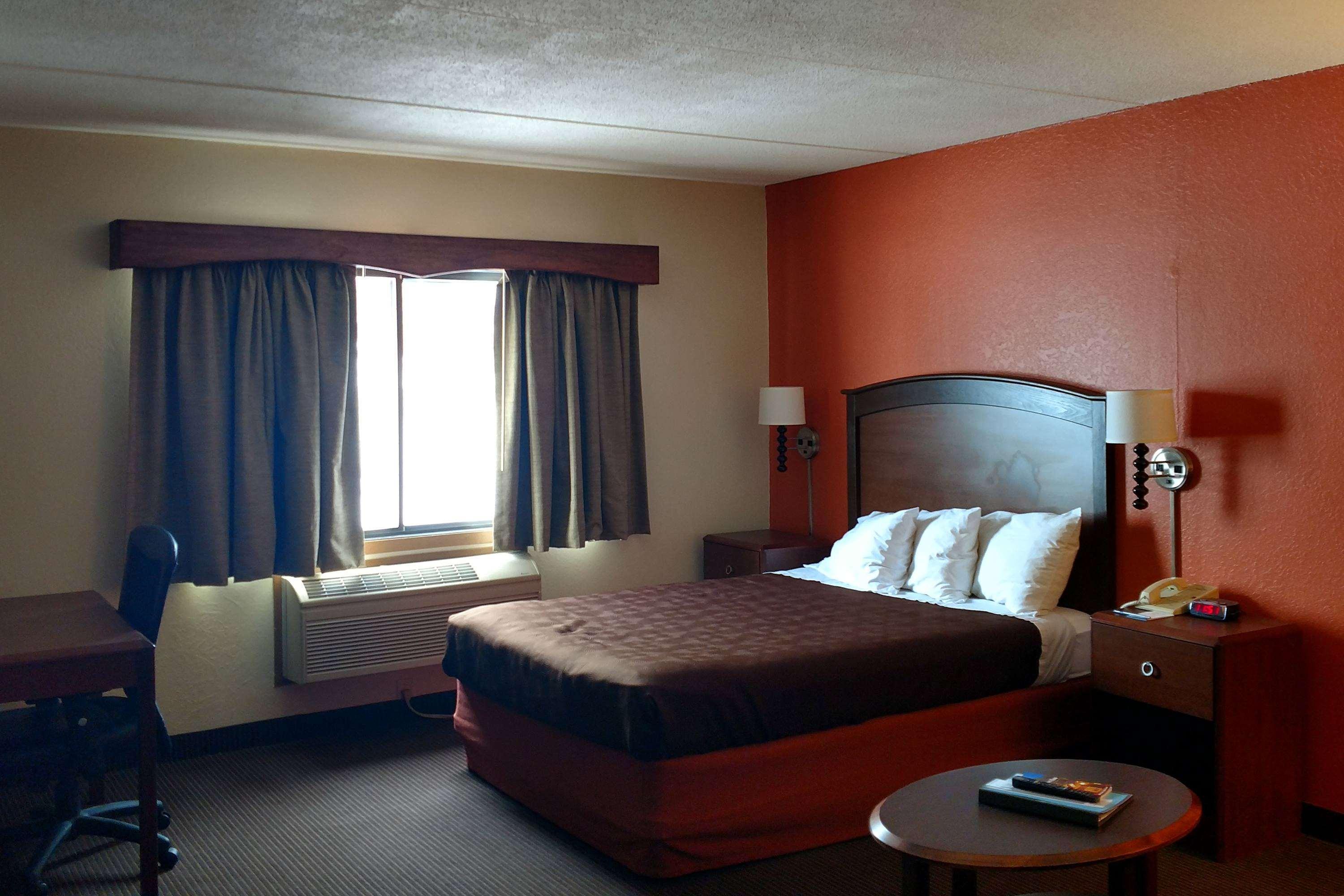 Americinn By Wyndham Iron River Eksteriør bilde