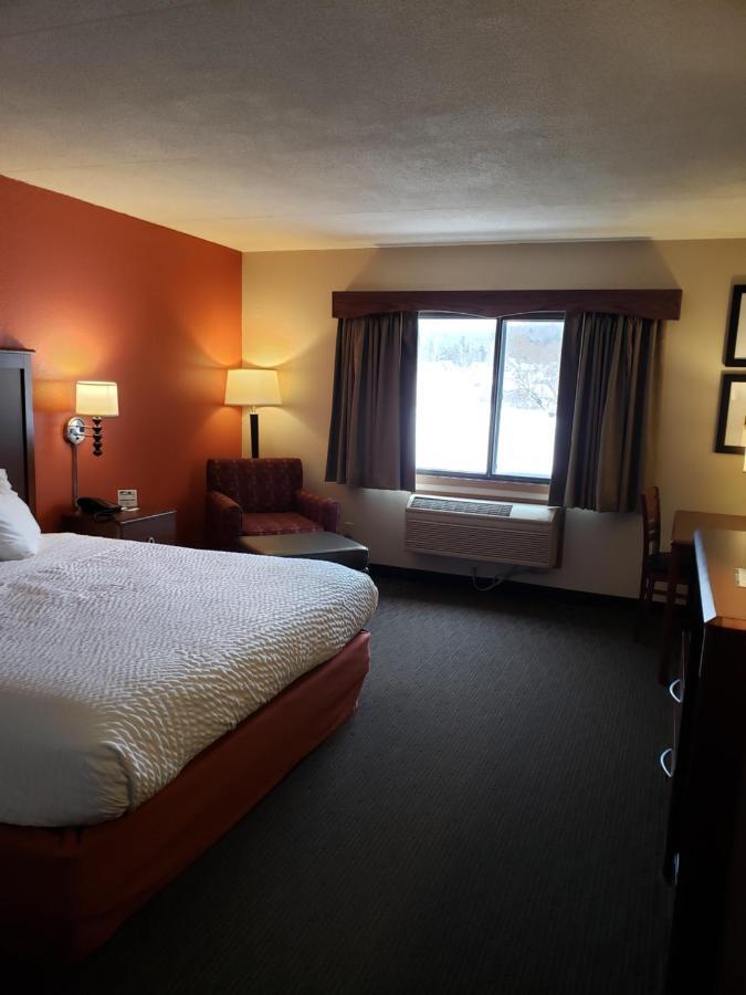 Americinn By Wyndham Iron River Eksteriør bilde