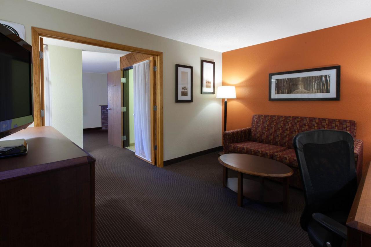 Americinn By Wyndham Iron River Eksteriør bilde